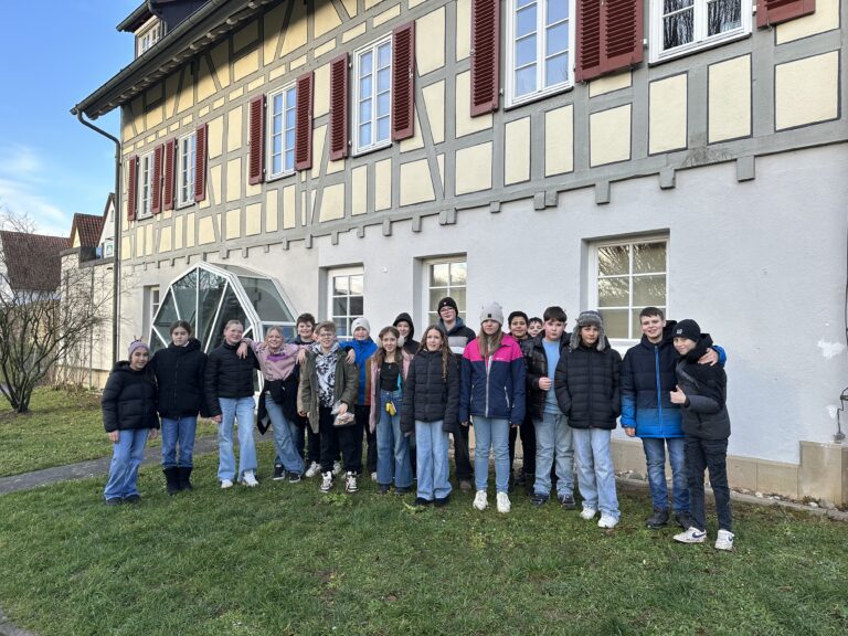 Klasse 6c auf Erkundungstour in der Stadtbücherei Großbottwar
