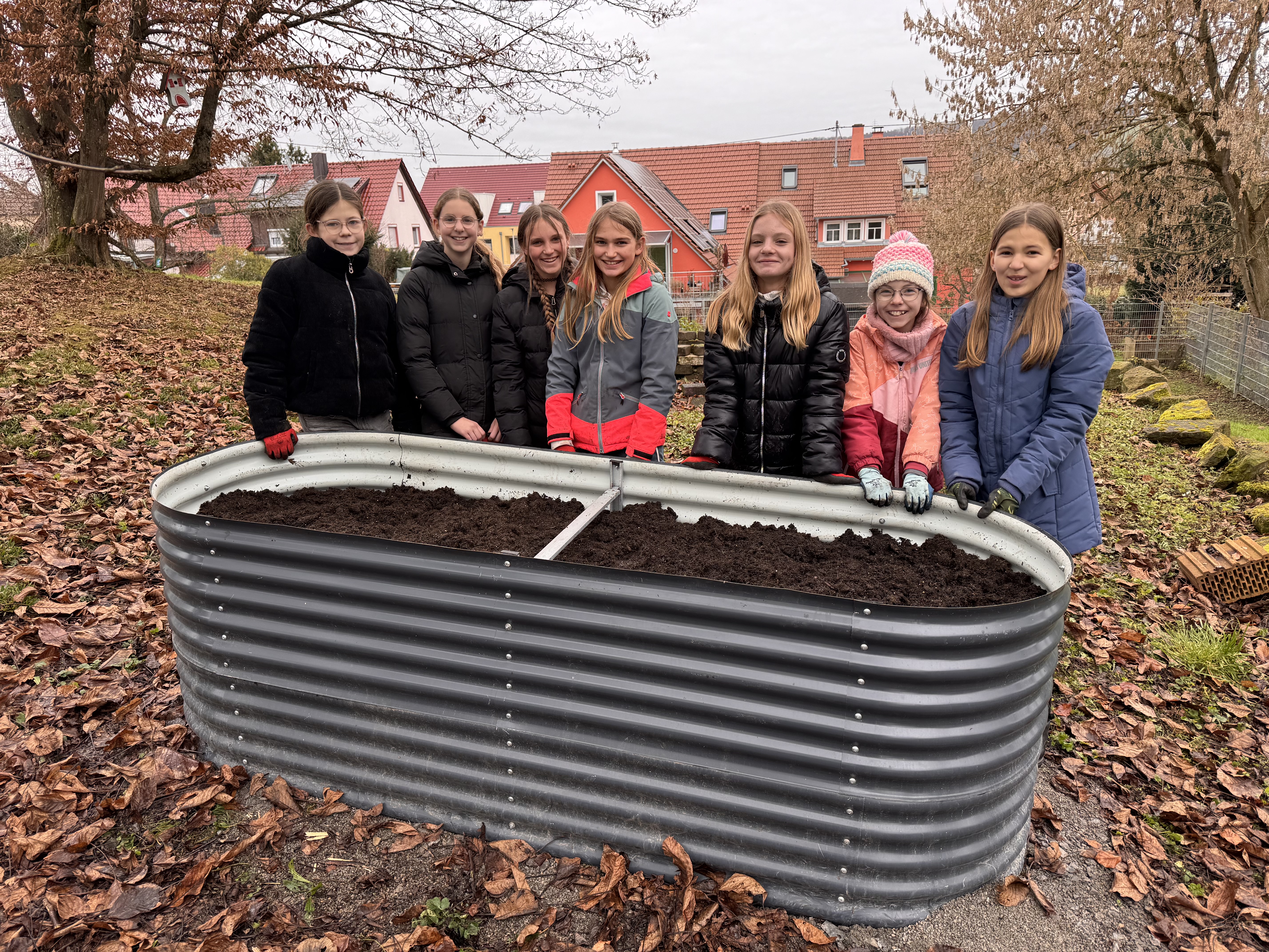 Förderverein finanziert Hochbeete